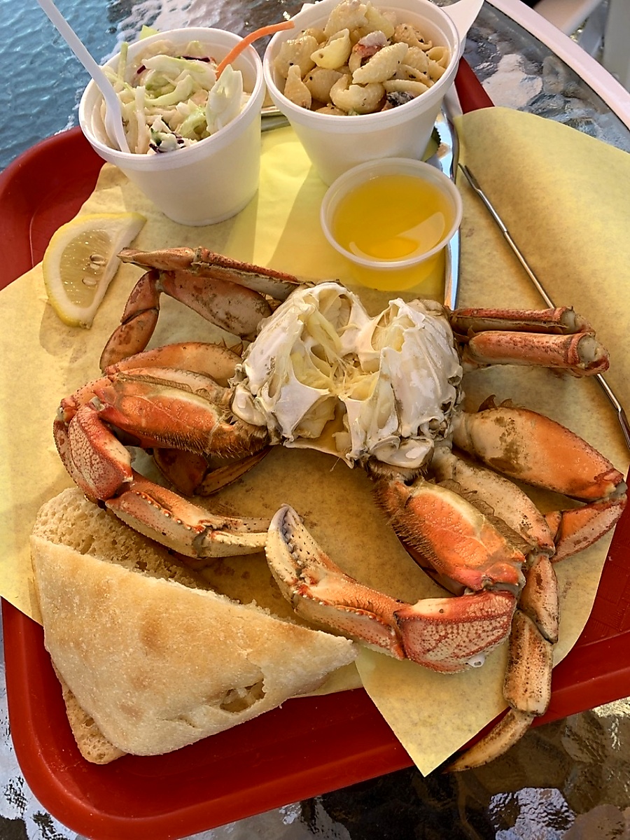 Fresh Dungeness crab in Bandon Oregon