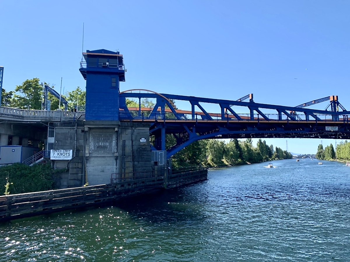 The Fremont Bridge spanning the Fremont Cut on the way to the Ballard Locks