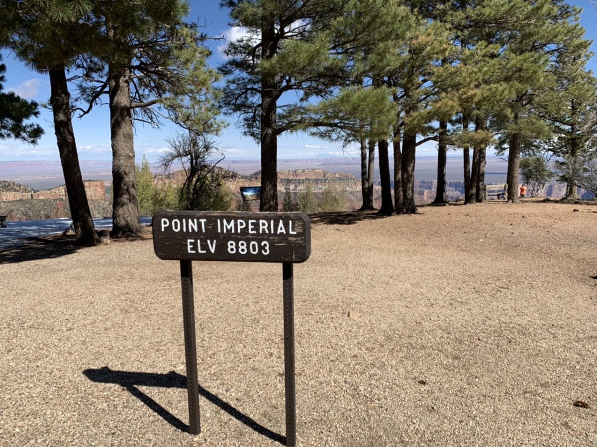 A sign marks the start of a dry pathway at Imperial Point at the Grand Canyon