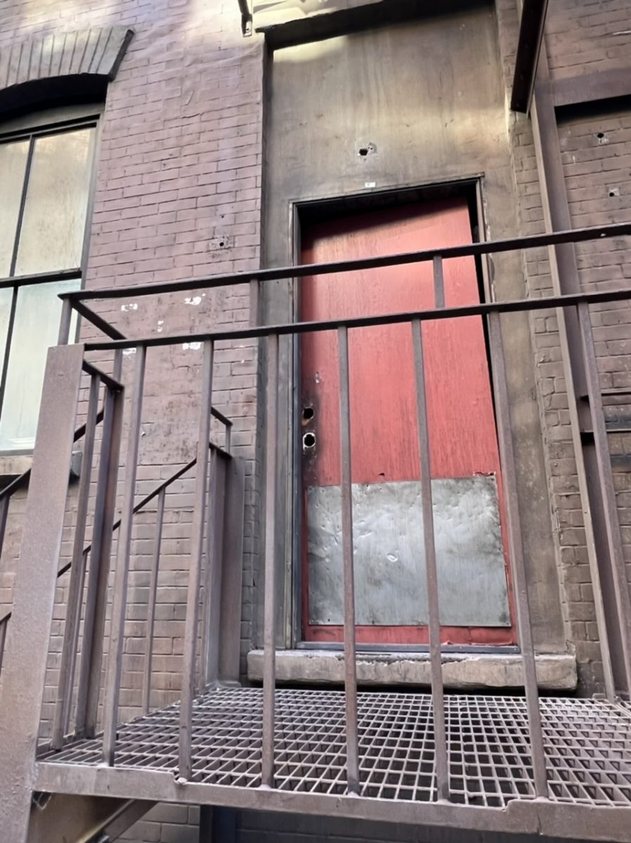 No doorknobs or light fixtures on the front of backlot buildings