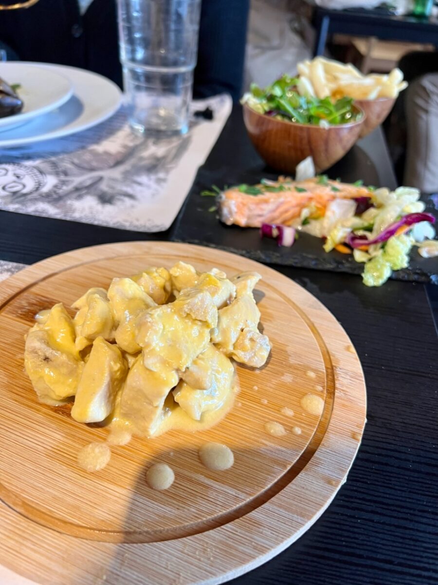 Orange Chicken at Madok in Óbidos