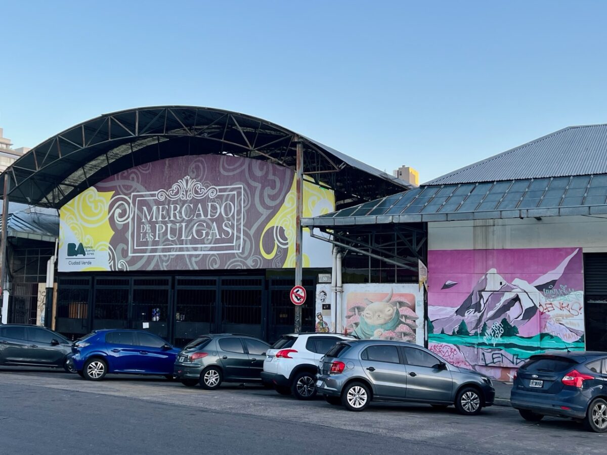 The Mercado de las Pulgas flea market in Buenos Aires