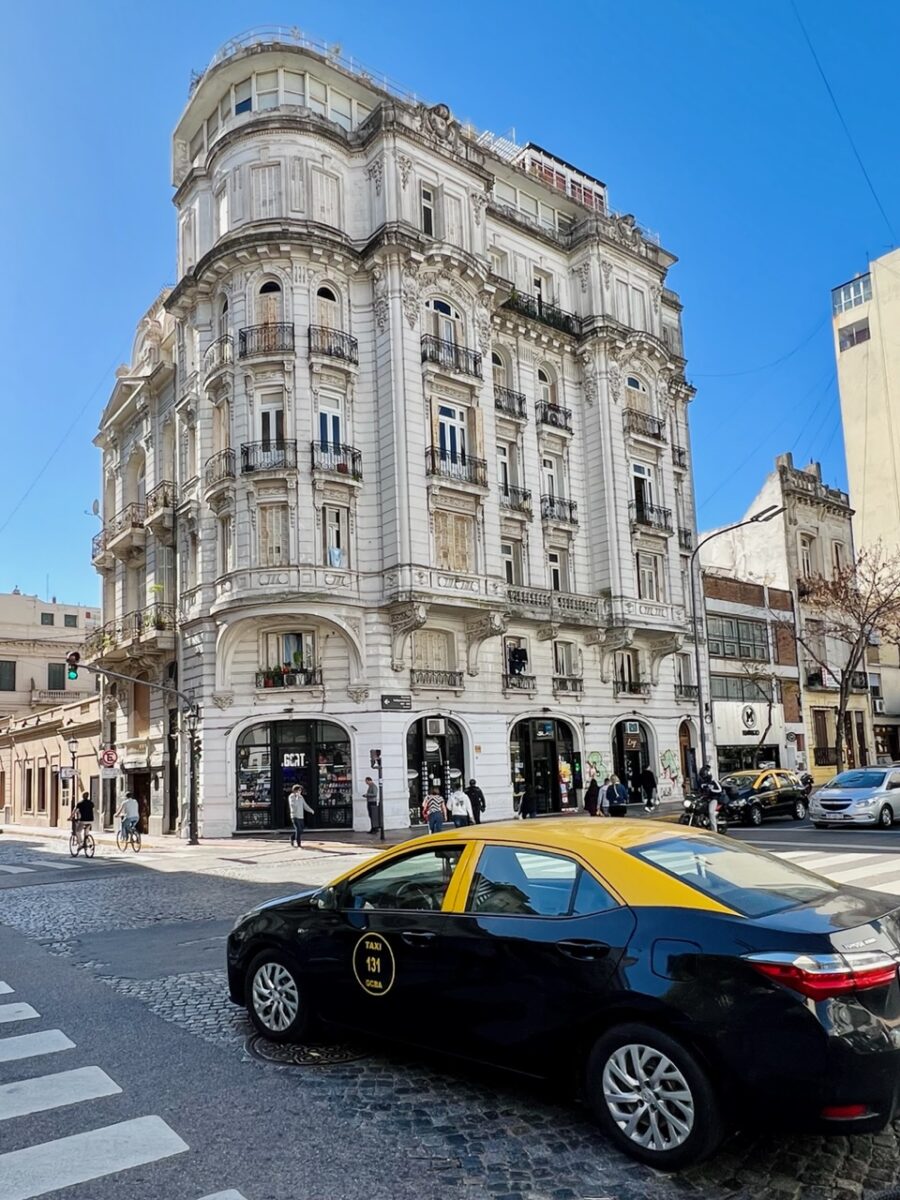 An Independent taxi driving down the street in Buenos Aires