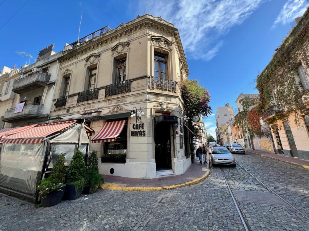 Cafe Rivas in San Telmo Buenos Aires