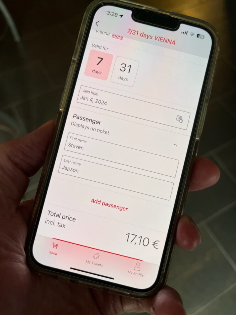 Purchasing a 7 day transportation pass on the Wien Mobile App in Vienna