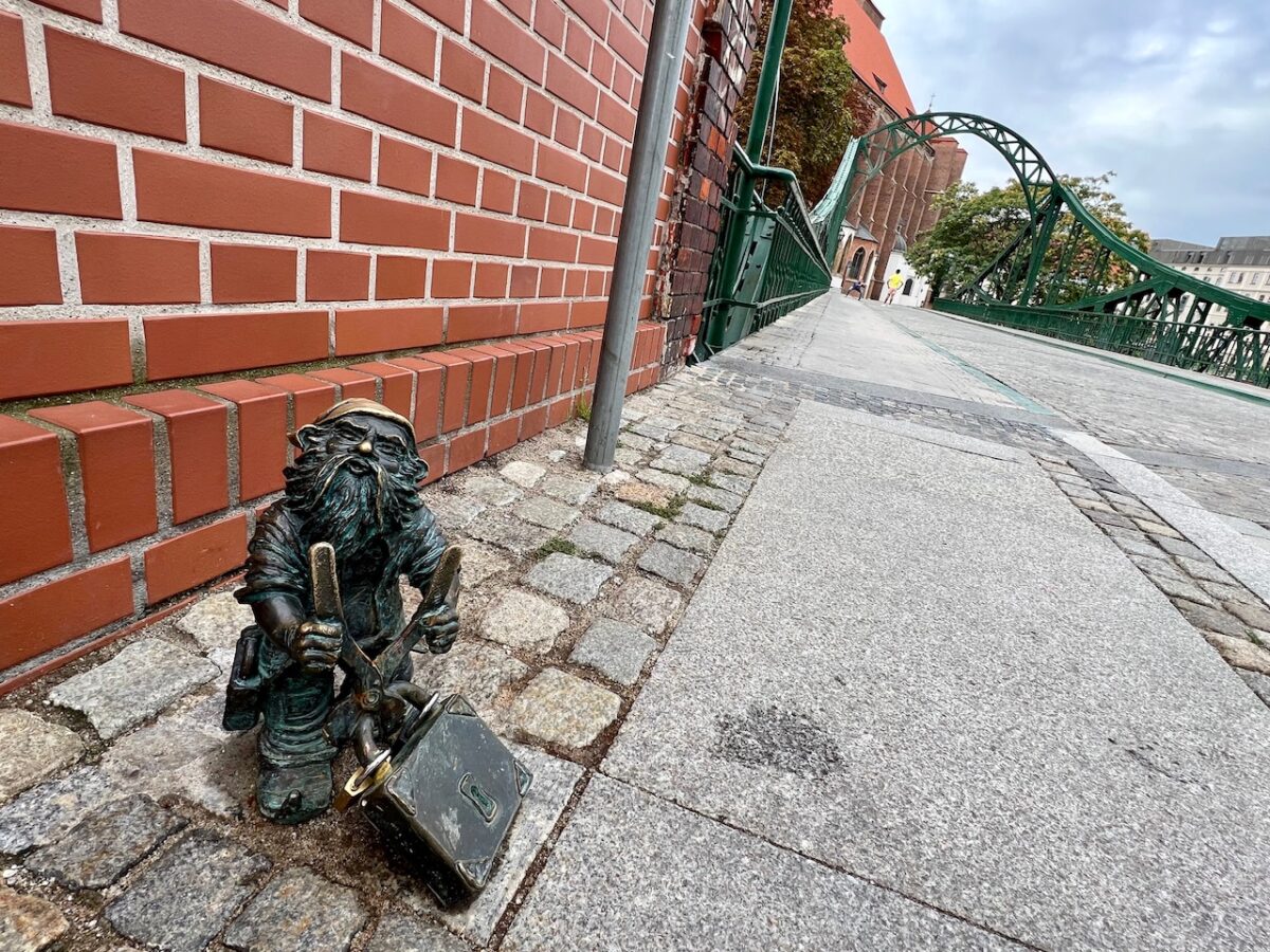 One of Wroclaw's many city dwarfs