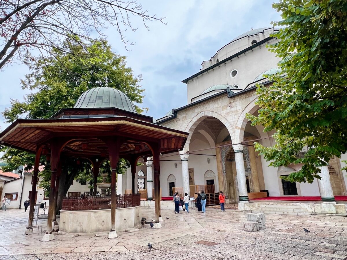 The courtyard of the Gazi Husrev-beg Mosque in Sarajevo 